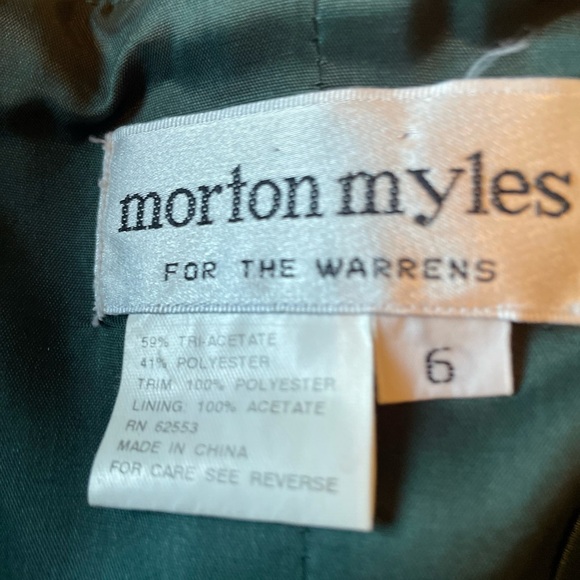 Elegant two piece skirt and top - Picture 3 of 3